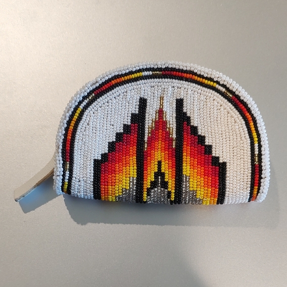 Beaded Change Purse-Native American Inspired Design-Red/White/Orange/Yellow - Picture 1 of 8